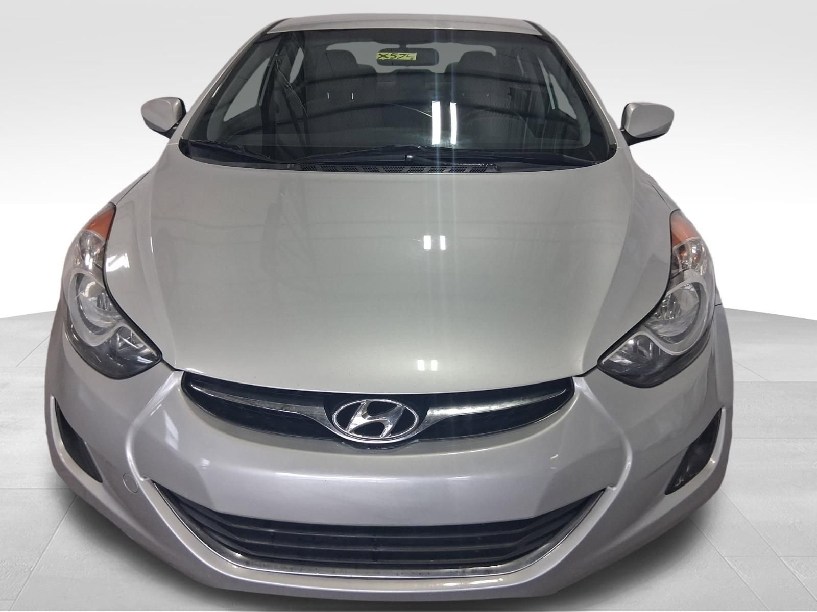Used 2011 Hyundai Elantra GLS w/ Preferred Equipment Pkg 3 image 2
