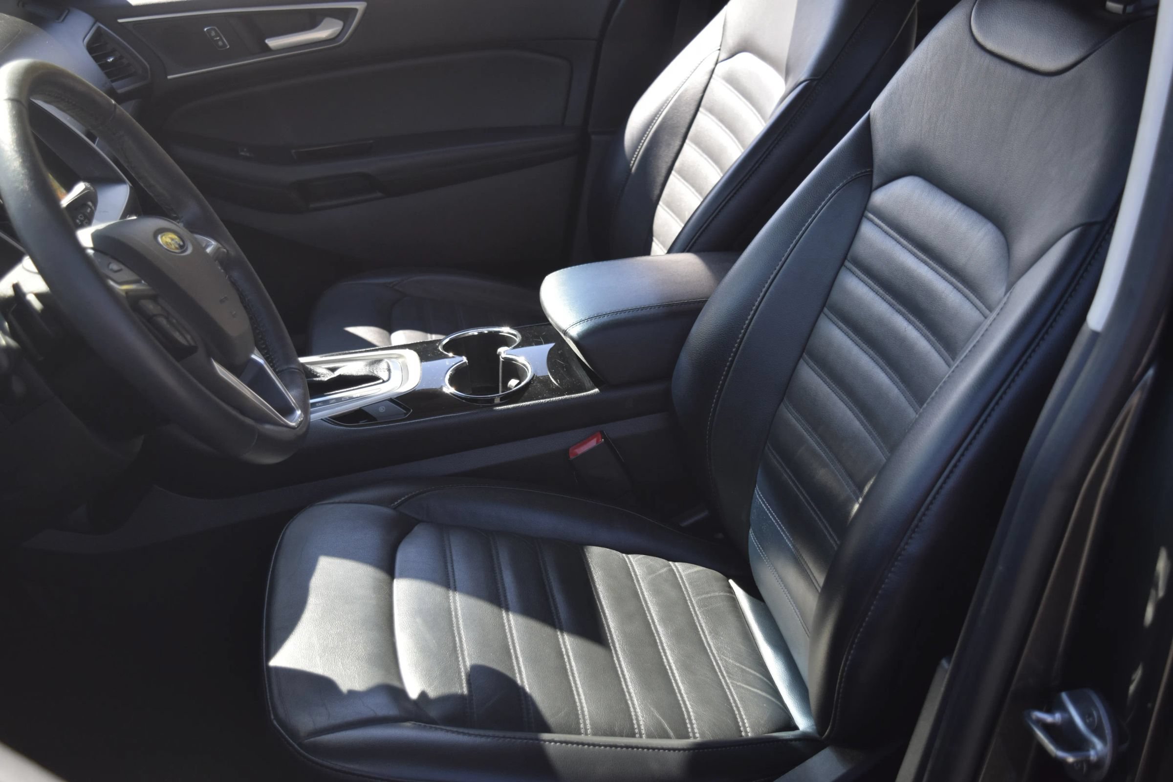 Used 2018 Ford Edge SEL w/ Equipment Group 201A AWD/4WD image 6
