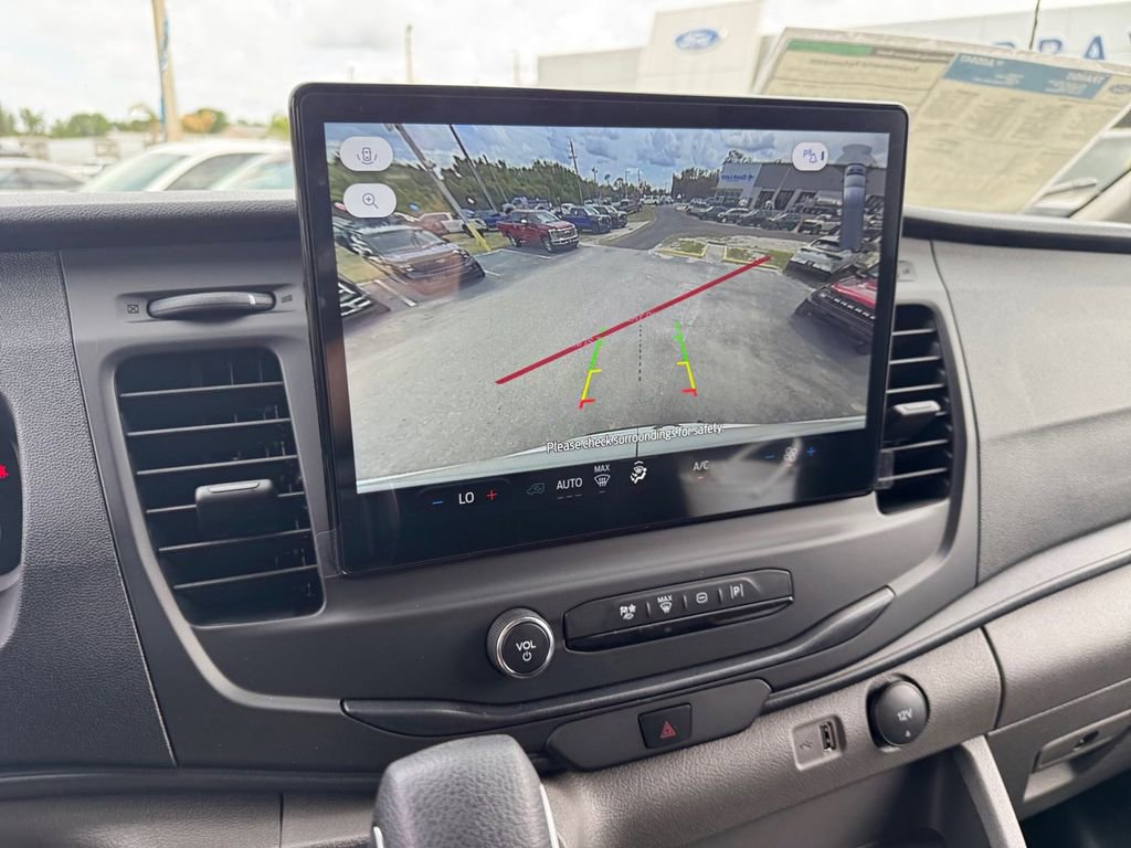 New 2026 Ford Transit 250 148 Medium Roof image 32