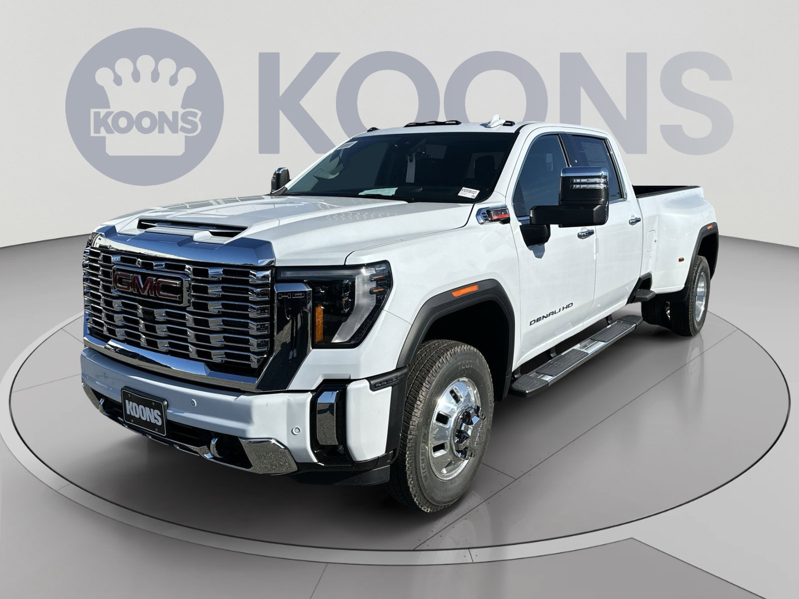 New 2026 GMC Sierra 3500 Denali w/ Denali Reserve Package AWD/4WD image 1
