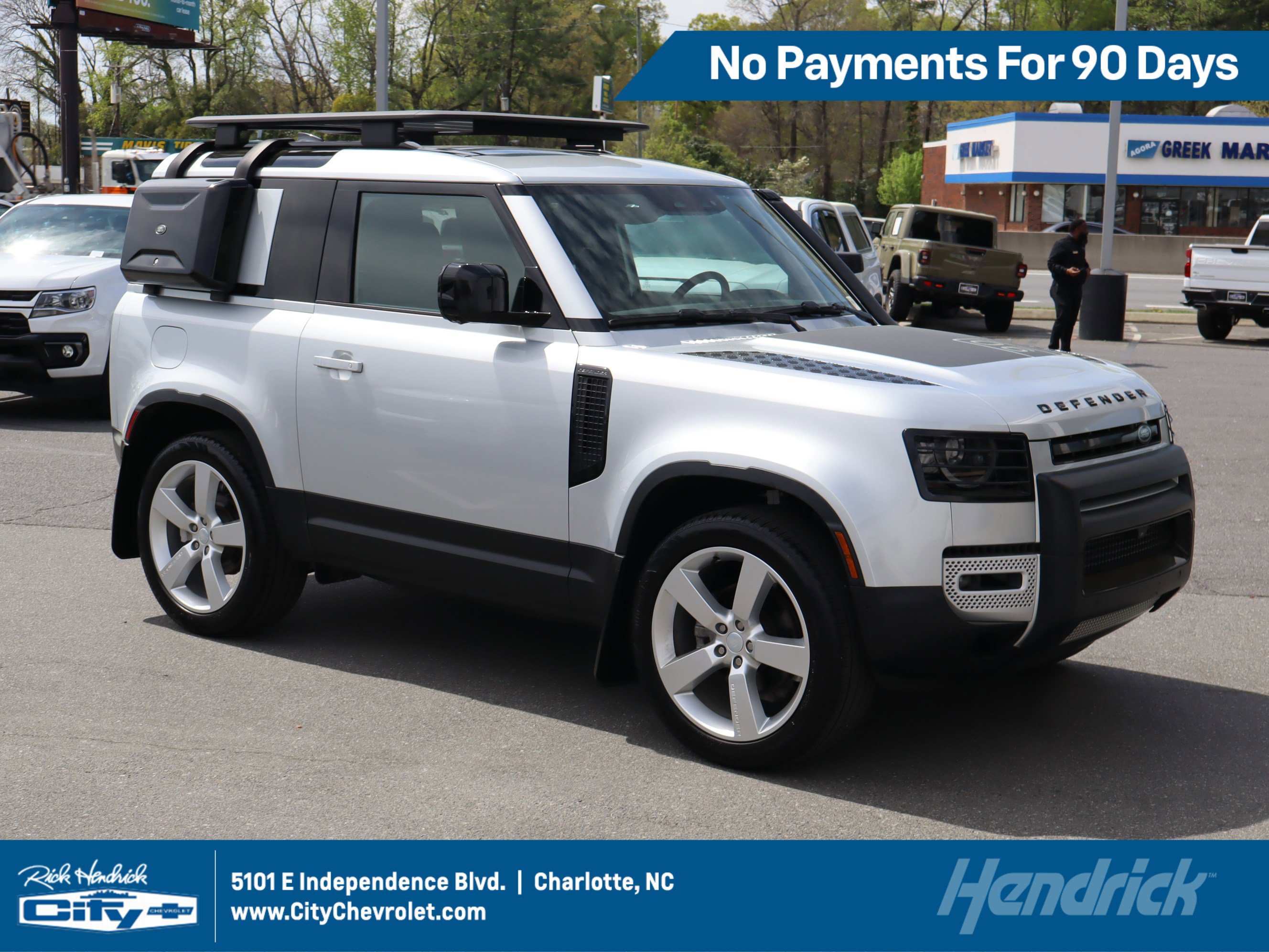 Used 2024 Land Rover Defender 90 S AWD/4WD image 1