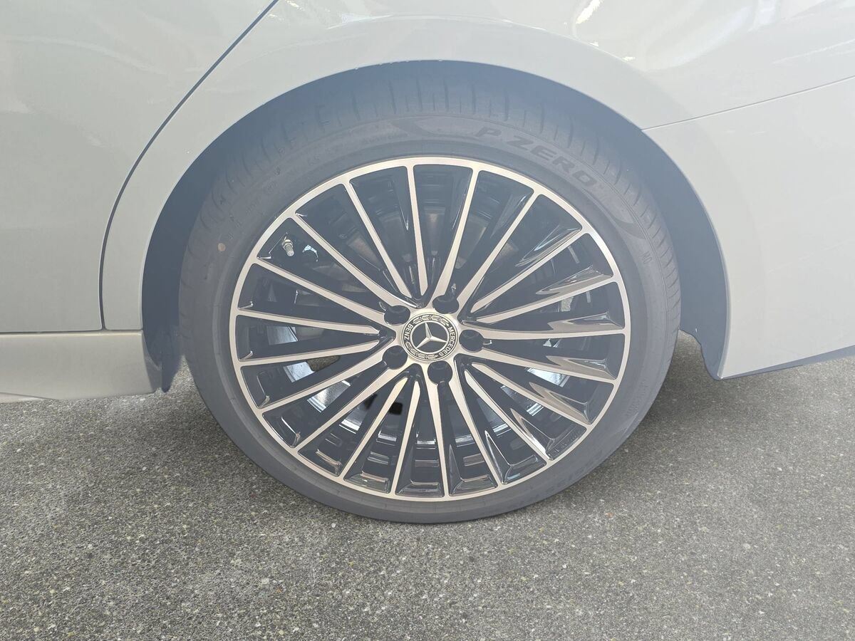 New 2026 Mercedes-Benz C 300 4MATIC Sedan image 32