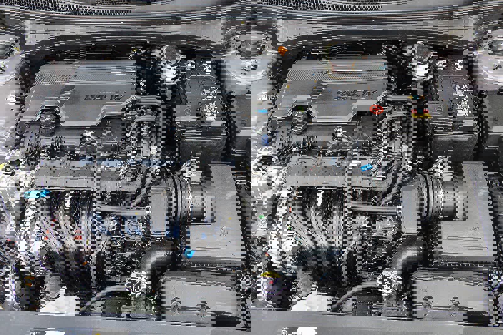 New 2025 Hyundai Elantra Sport image 9