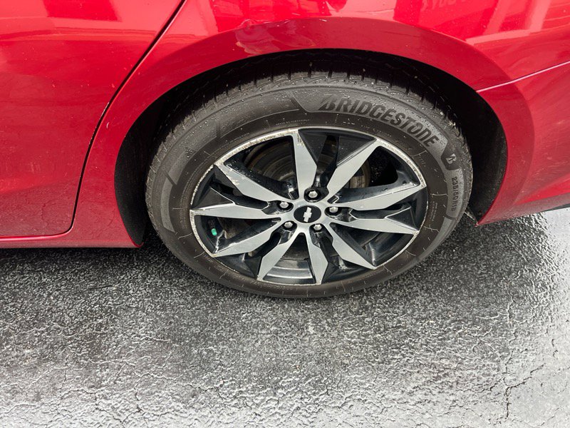 Used 2016 Chevrolet Malibu LT image 22
