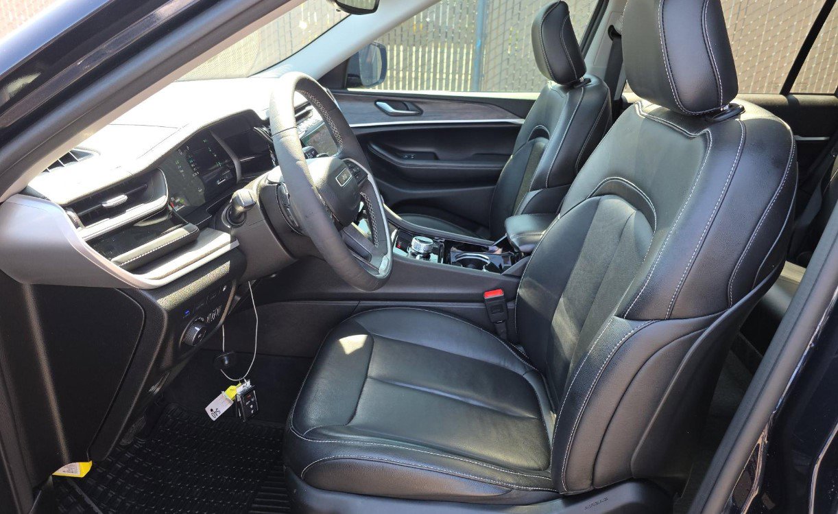 Used 2022 Jeep Grand Cherokee Limited 4xe AWD/4WD image 7