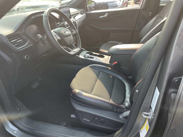 Used 2025 Ford Escape ST-Line Select AWD/4WD image 20