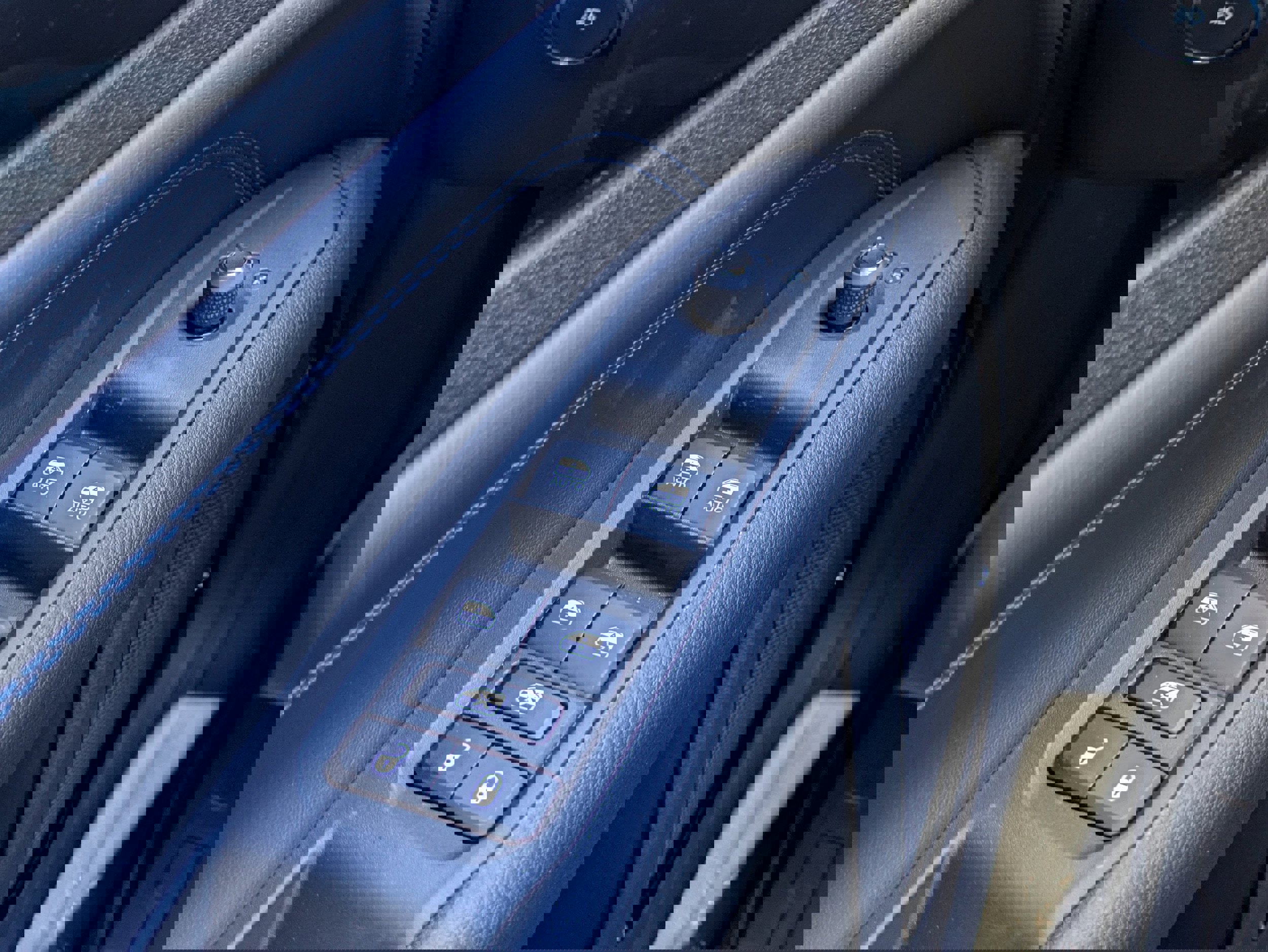 New 2026 Jeep Compass Latitude image 24