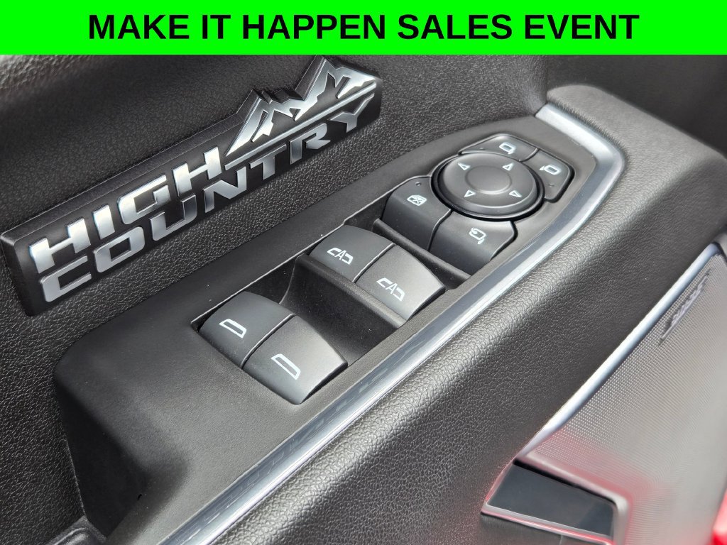 Used 2025 Chevrolet Silverado 1500 High Country w/ Technology Package AWD/4WD image 12
