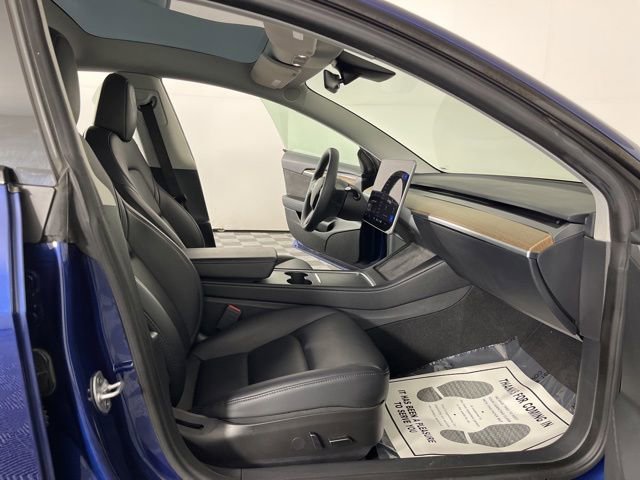 Used 2023 Tesla Model 3 Standard Range RWD image 36