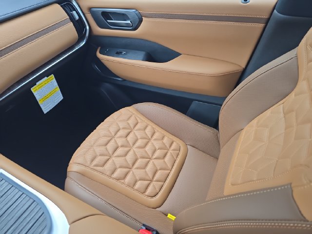 New 2026 Nissan Armada Platinum Reserve AWD/4WD image 16