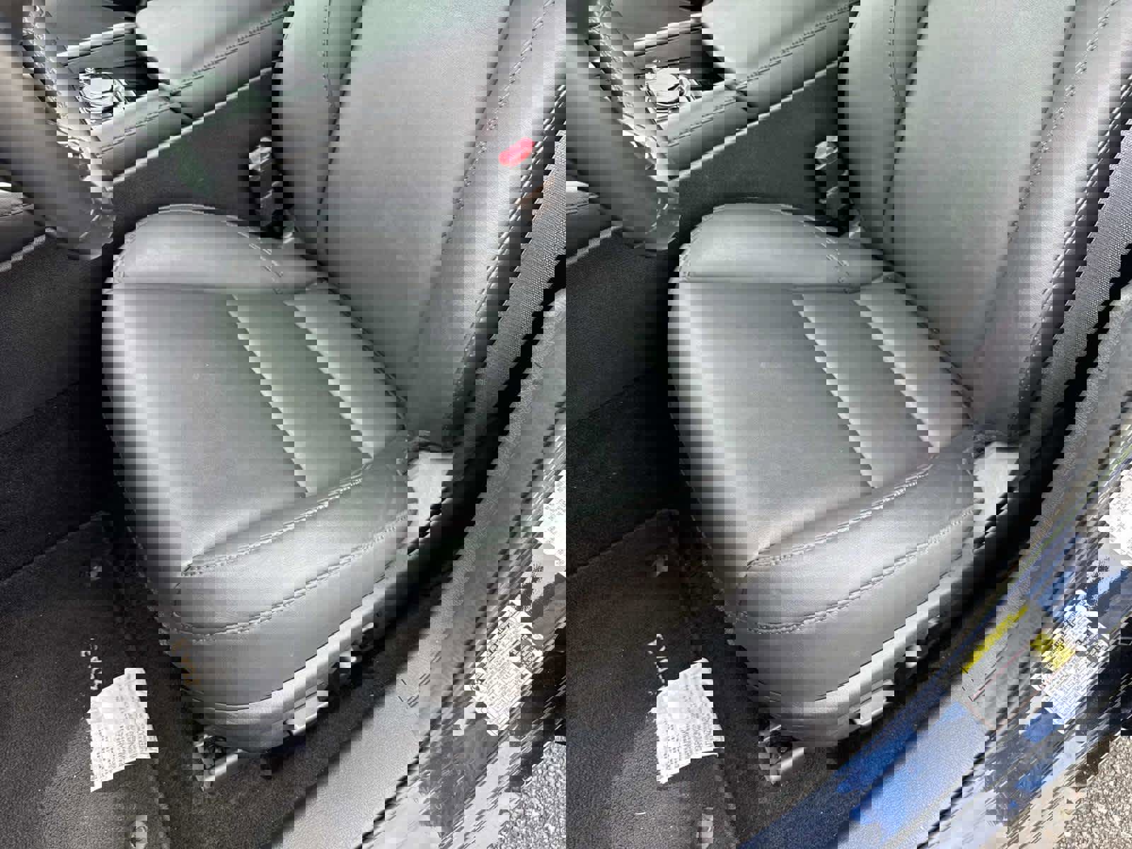 Used 2022 MAZDA MAZDA3 s image 20