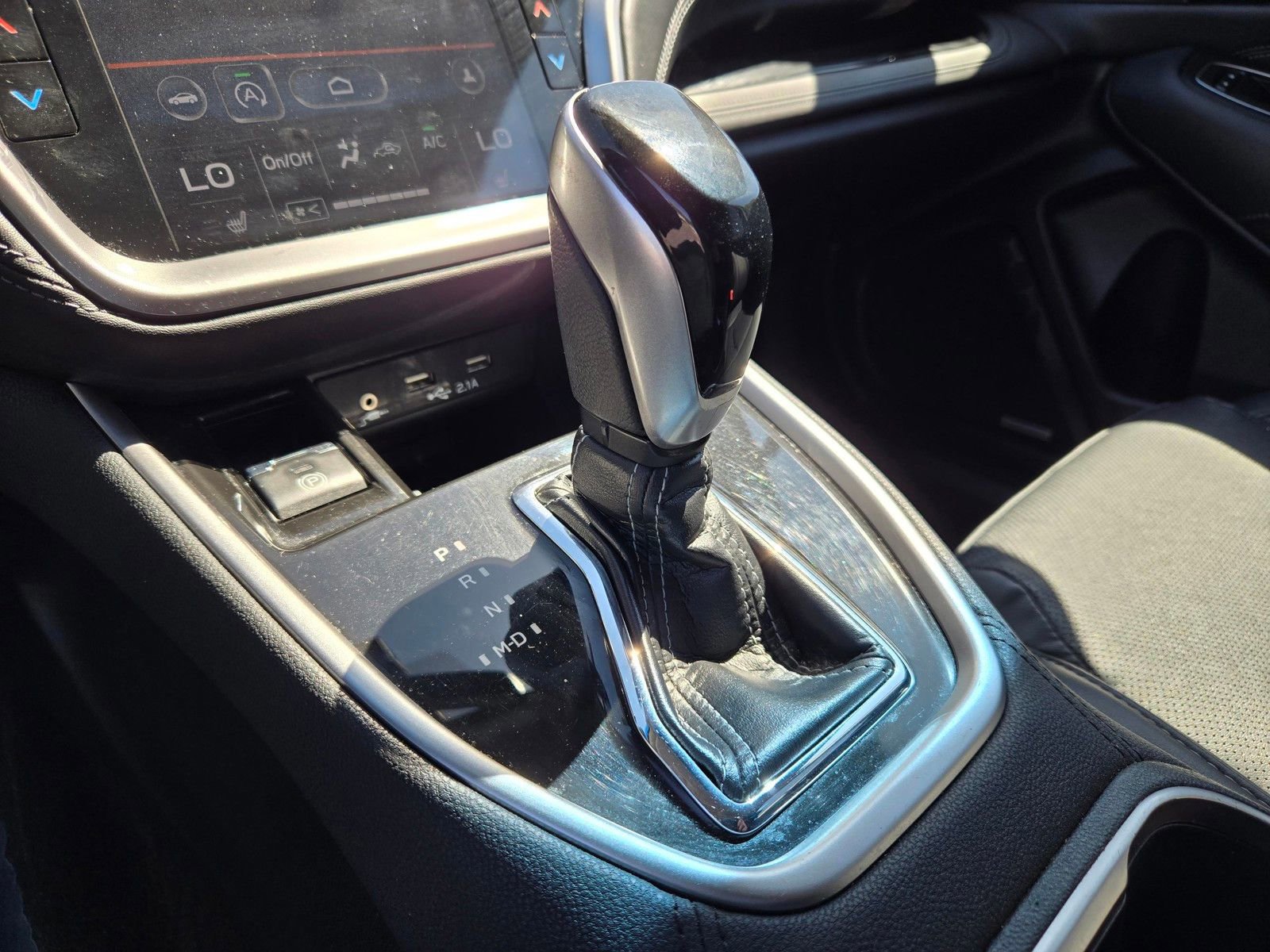 Used 2022 Subaru Outback Limited AWD/4WD image 18