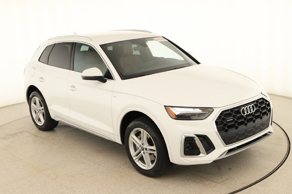 Certified 2024 Audi Q5 e Premium AWD/4WD image 34