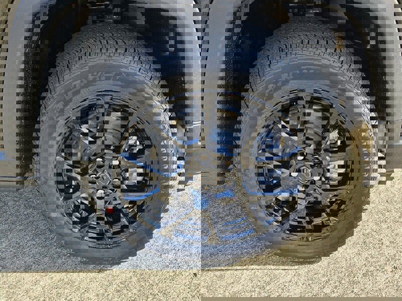 New 2026 Jeep Compass Latitude image 16