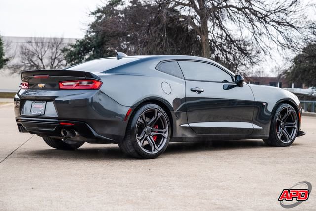 Used 2018 Chevrolet Camaro SS image 59
