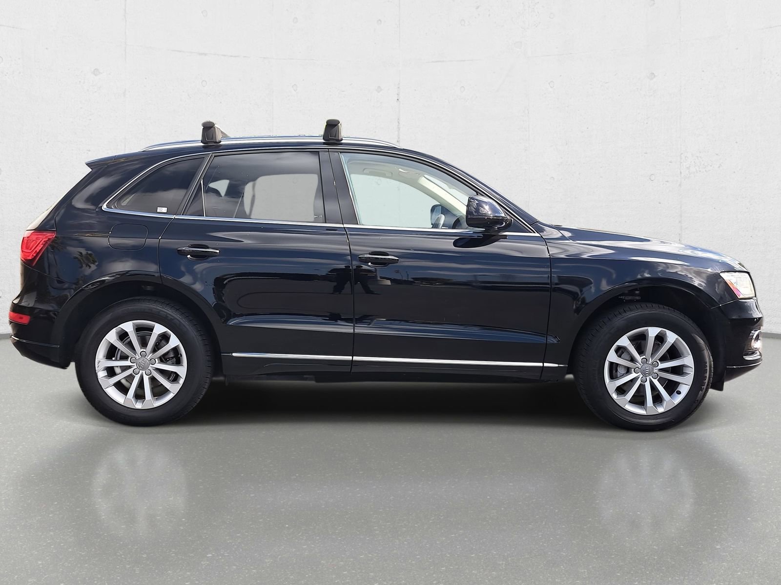 Used 2017 Audi Q5 2.0T Premium image 4