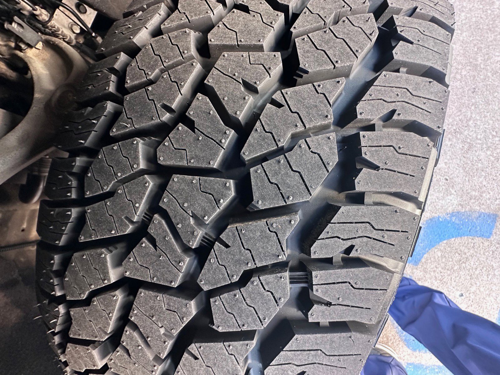 Used 2021 GMC Sierra 1500 SLT image 5