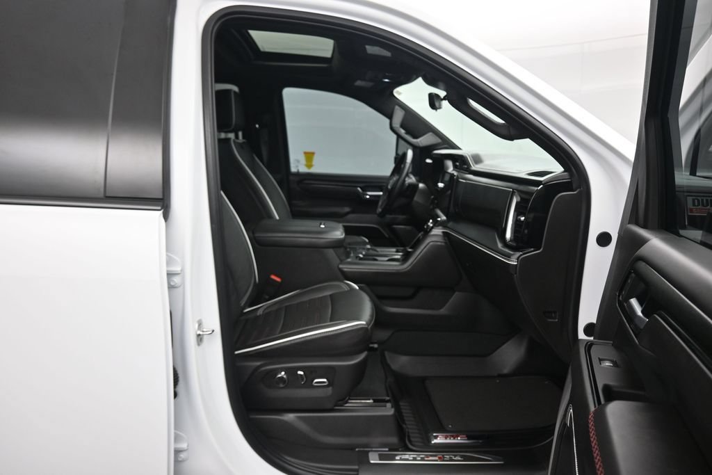 Used 2025 GMC Sierra 2500 AT4X AWD/4WD image 55