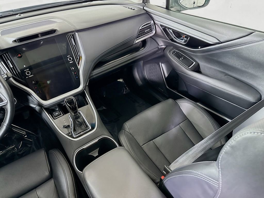Used 2022 Subaru Outback Limited image 28
