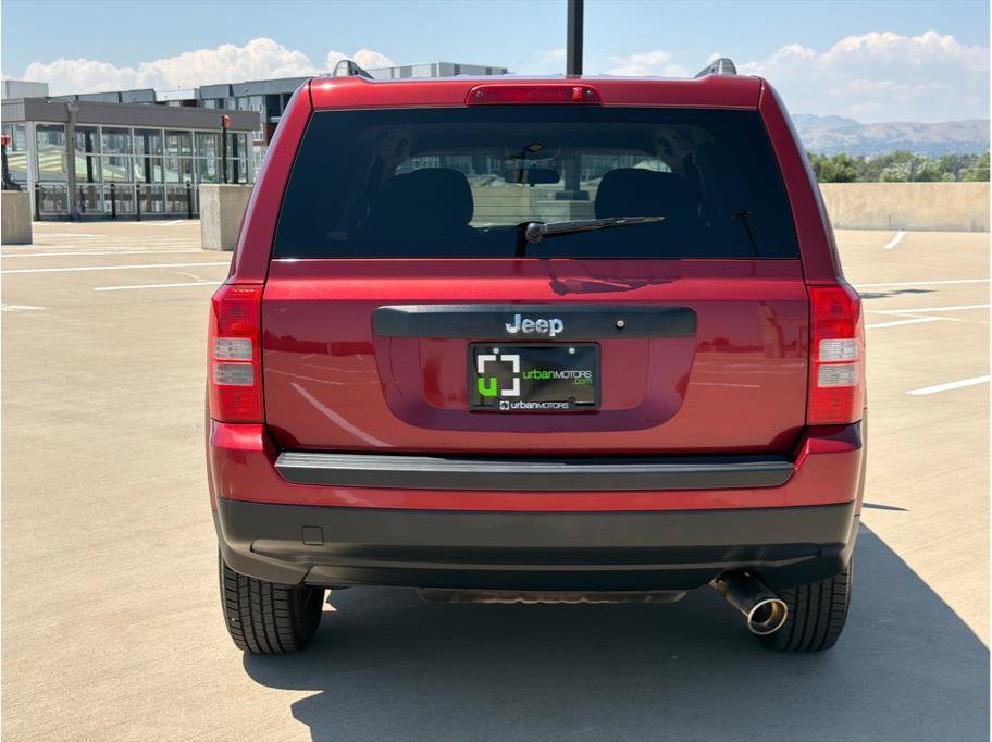 Used 2014 Jeep Patriot Sport FWD image 7