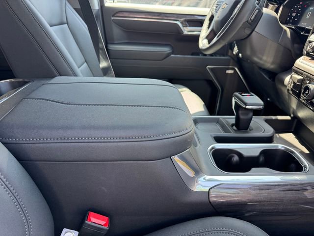 New 2026 Chevrolet Silverado 1500 LTZ w/ LTZ Premium Package RWD image 7