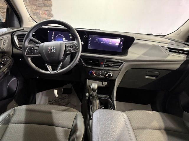 Used 2025 Buick Encore GX Preferred FWD image 26