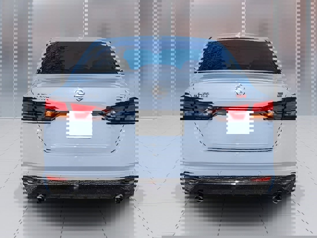 New 2025 Nissan Altima 2.5 SR image 4