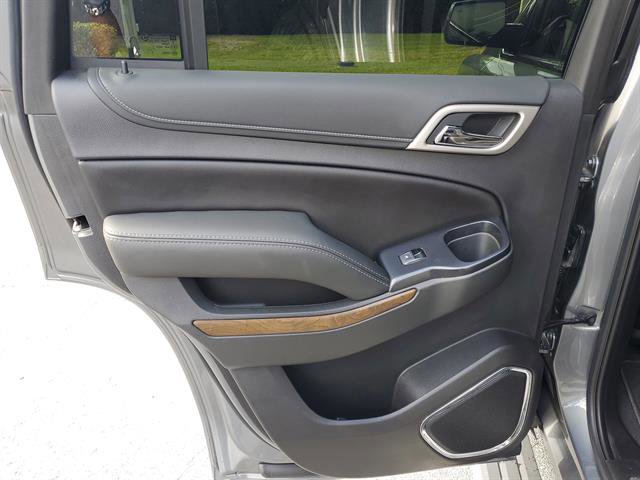 Used 2020 GMC Yukon Denali w/ Denali Premium Package image 15