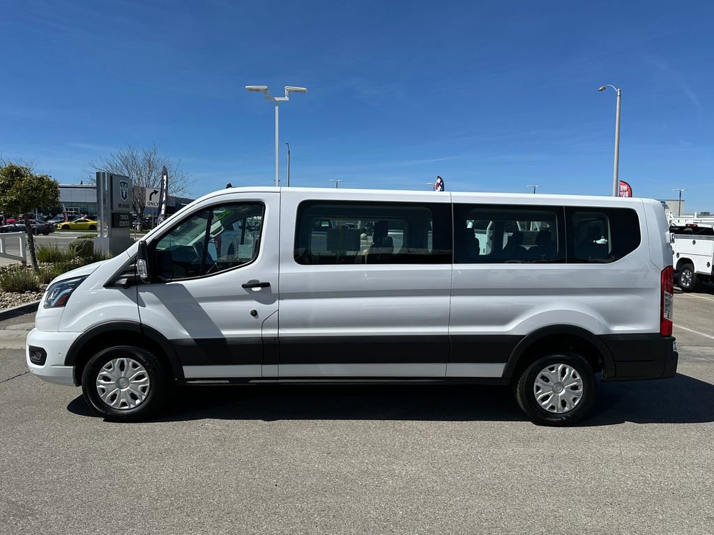 Used 2023 Ford Transit 350 XLT image 3