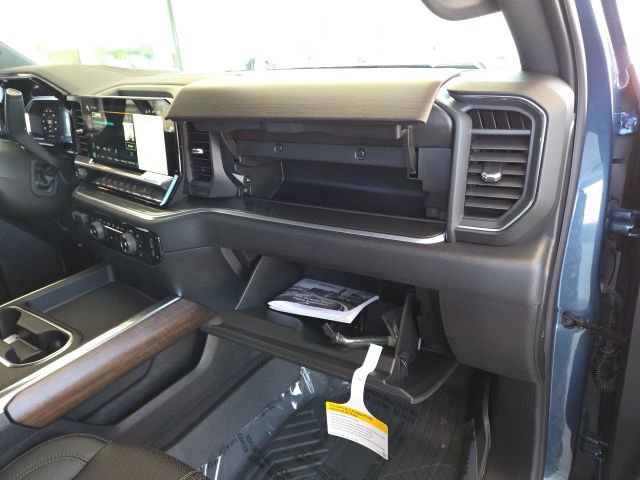 New 2026 Chevrolet Silverado 2500 High Country w/ Z71 Off-Road Package image 46