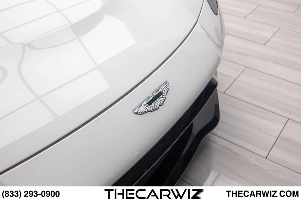 Used 2019 Aston Martin V8 Vantage Coupe RWD image 7