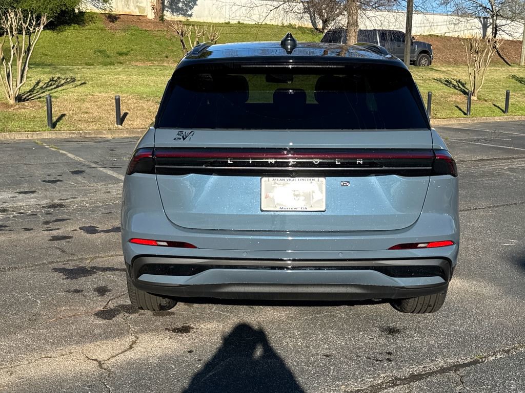 New 2026 Lincoln Nautilus Reserve w/ Jet Appearance Package image 5