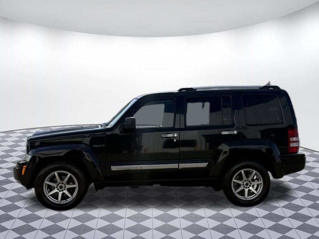 Used 2012 Jeep Liberty Limited Jet w/ Comfort/Convenience Group AWD/4WD image 4