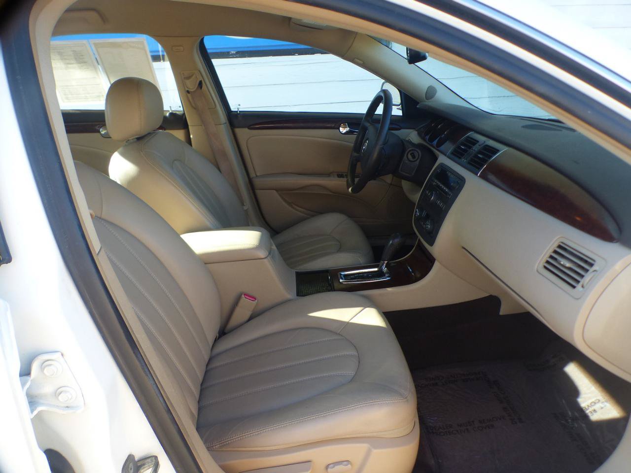 Used 2007 Buick Lucerne CXL FWD image 13