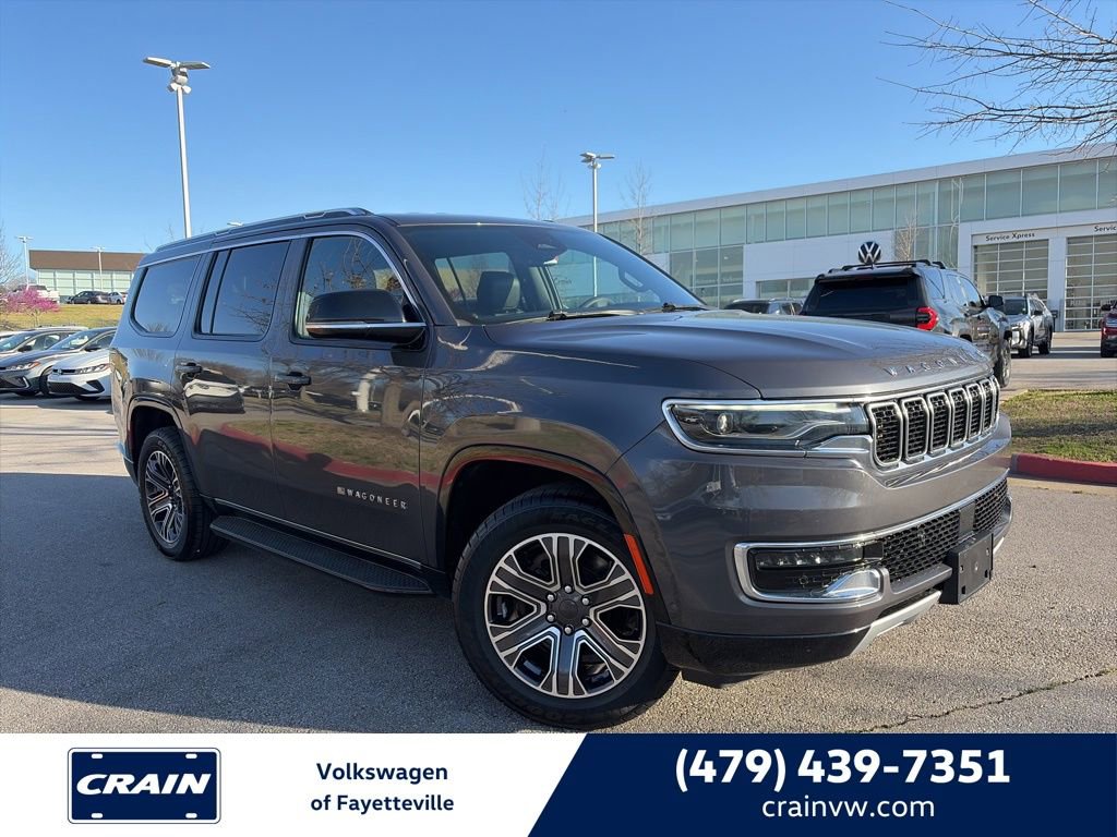 Used 2024 Jeep Wagoneer Series II w/ Flexible Seating Group AWD/4WD image 1