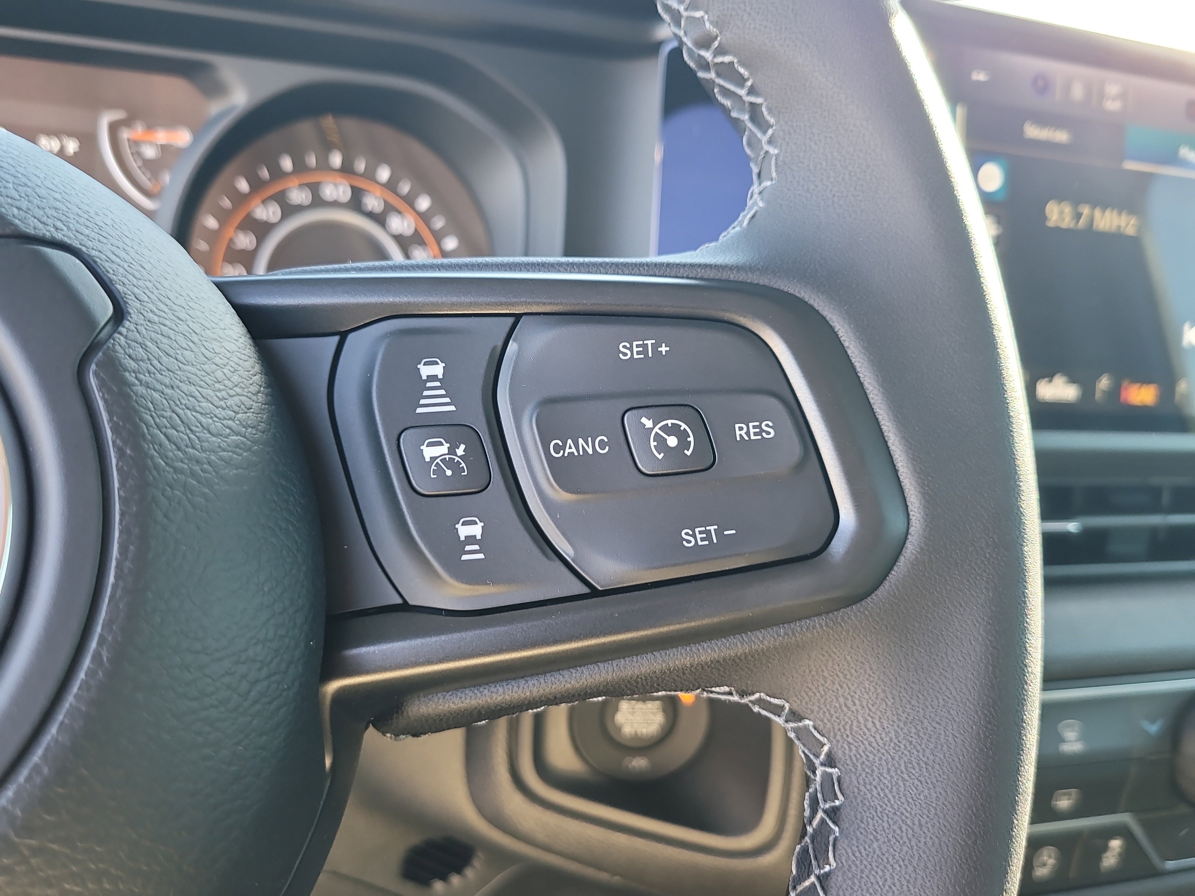 Used 2026 Jeep Wrangler Sport S image 26