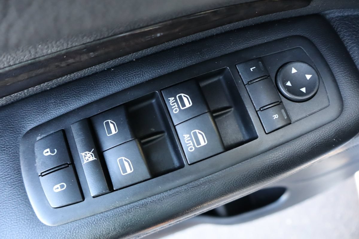 Used 2014 Dodge Durango Limited w/ Premium Group AWD/4WD image 27