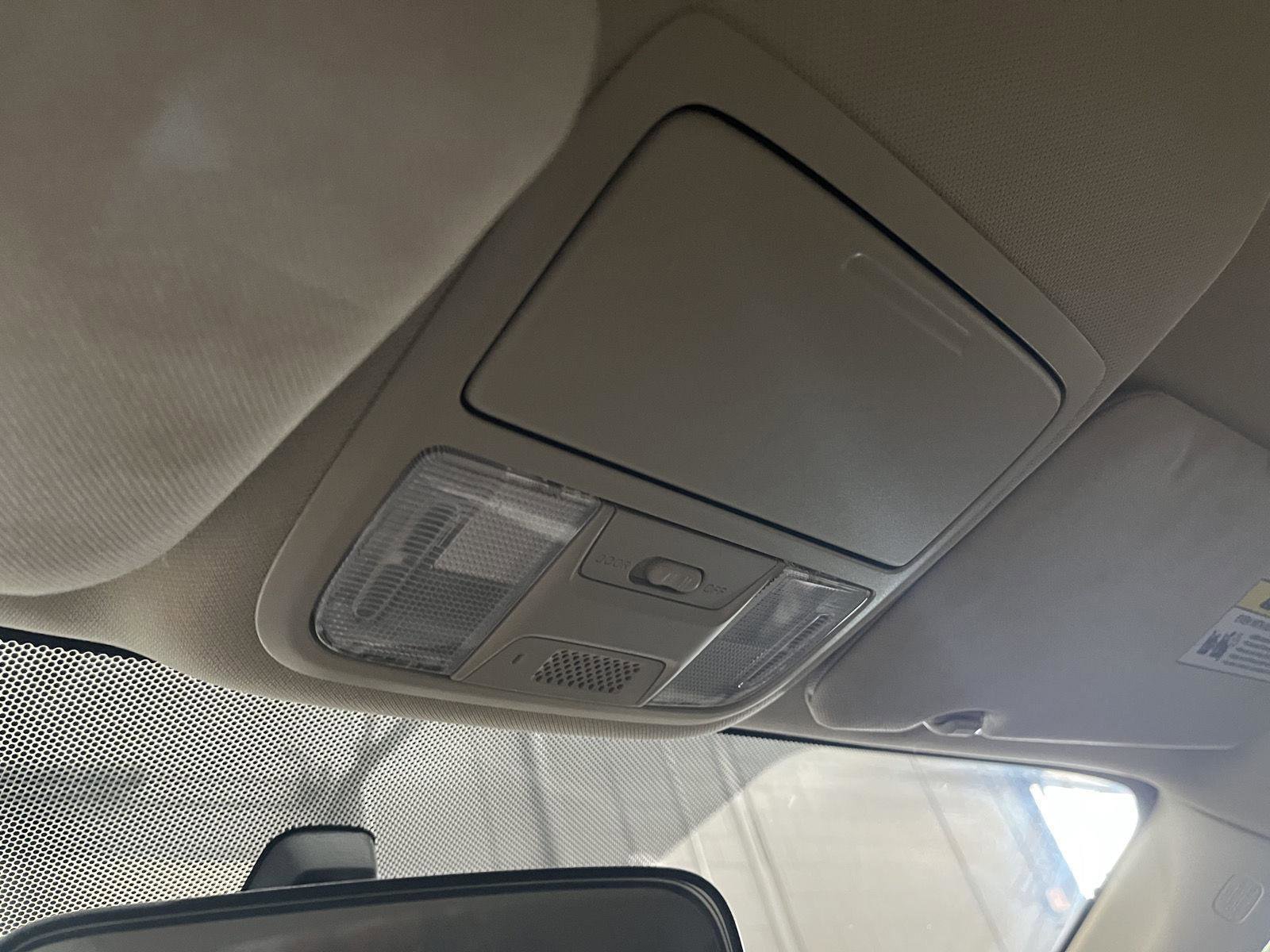Used 2015 Honda CR-V LX image 20