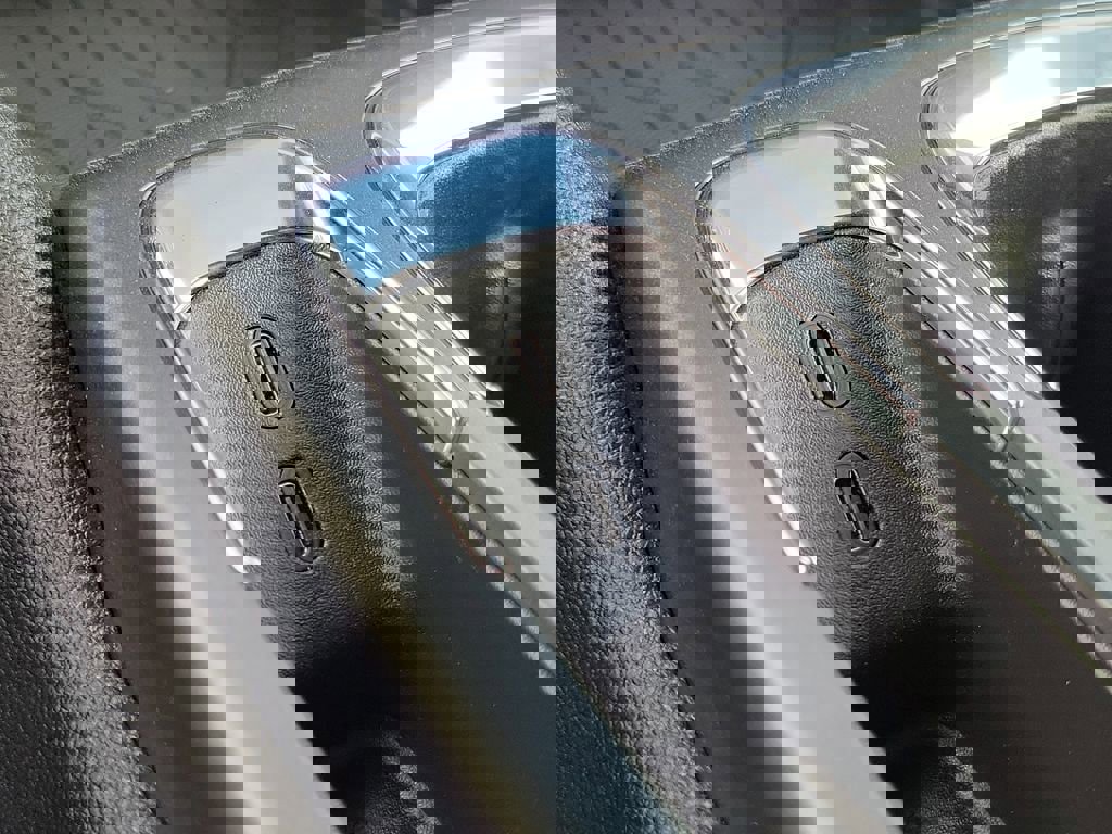 New 2026 Chevrolet Equinox EV LT image 10