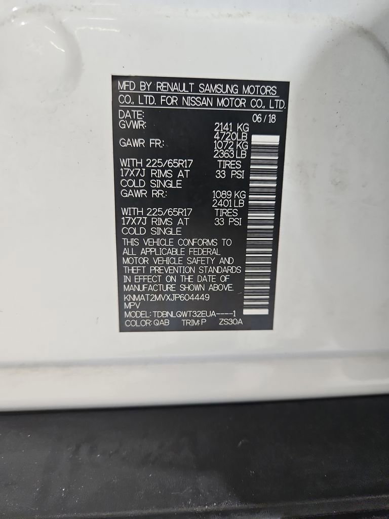 Used 2018 Nissan Rogue SV image 28