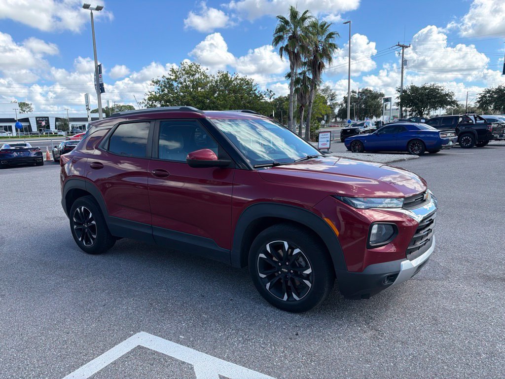 Used 2021 Chevrolet TrailBlazer LT w/ Convenience Package FWD image 16