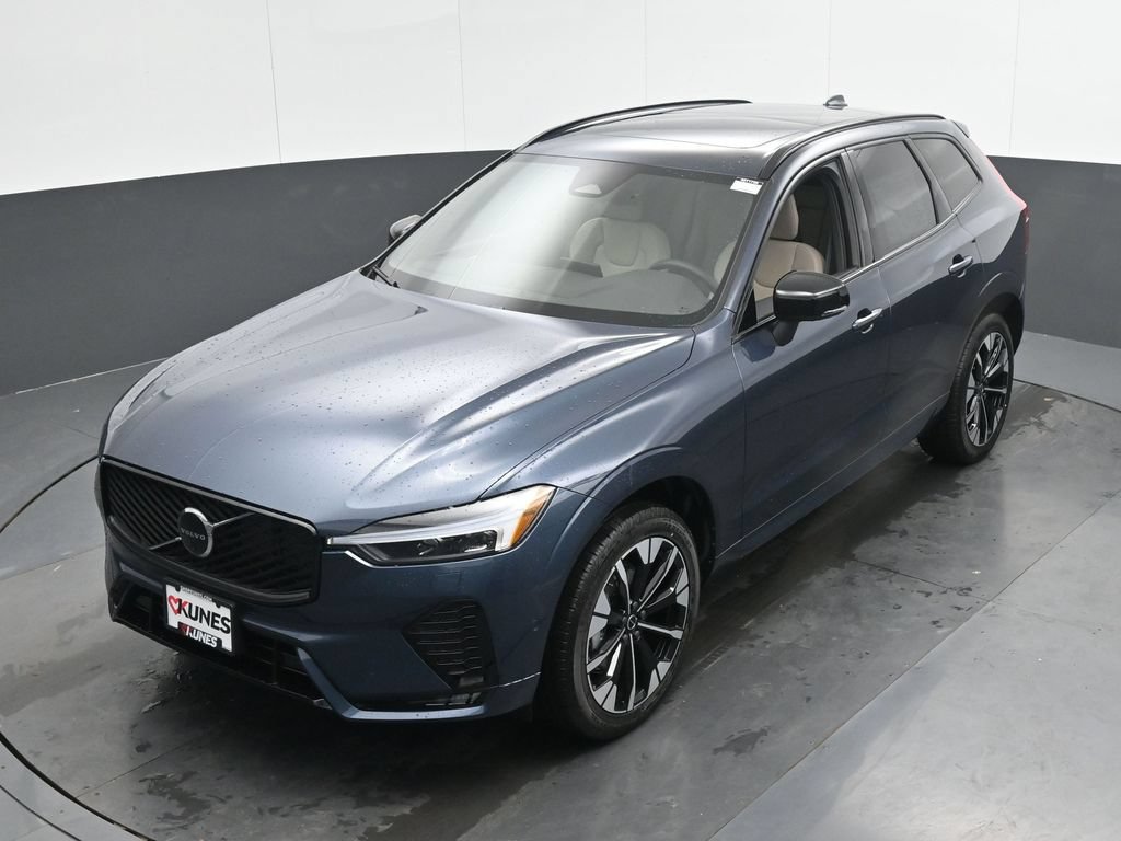 New 2026 Volvo XC60 B5 Plus w/ Protection Package Premier AWD/4WD image 34