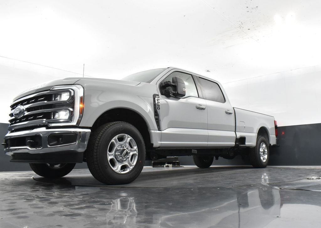 New 2026 Ford F250 XLT w/ XLT Premium Package image 27