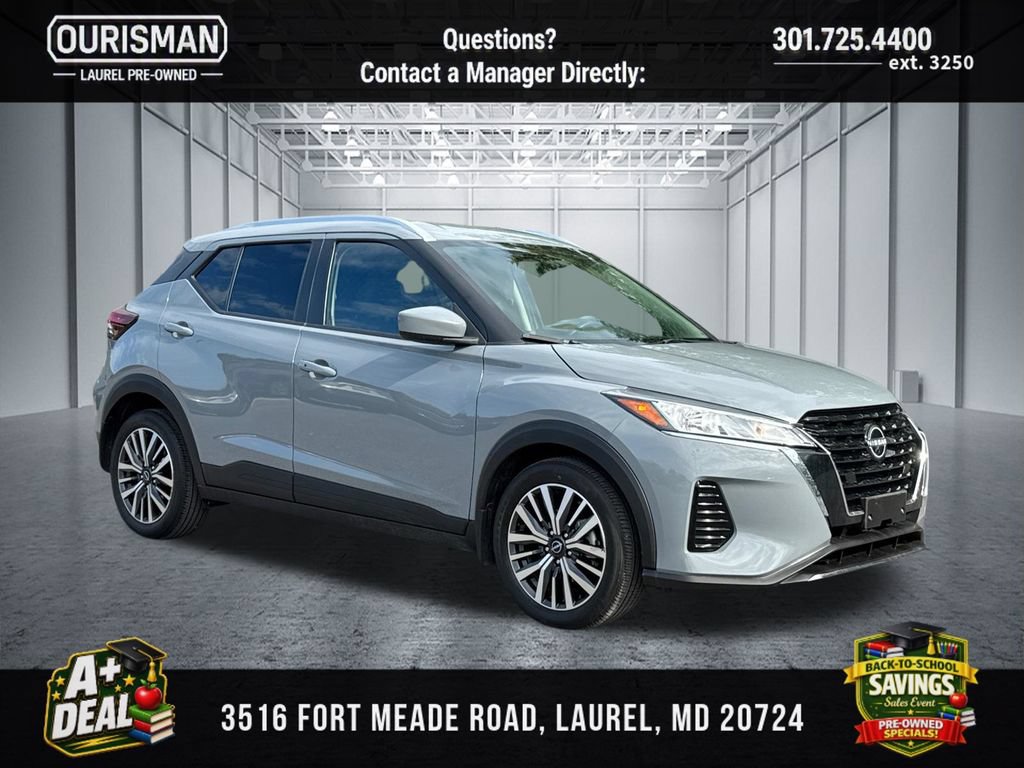 Used 2023 Nissan Kicks SV FWD image 1