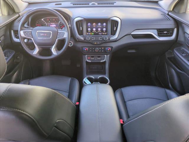 Used 2024 GMC Terrain SLT image 18