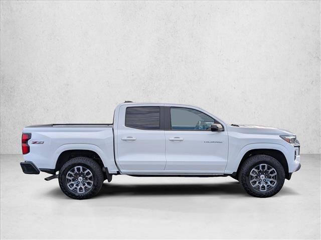 Used 2025 Chevrolet Colorado Z71 AWD/4WD image 4