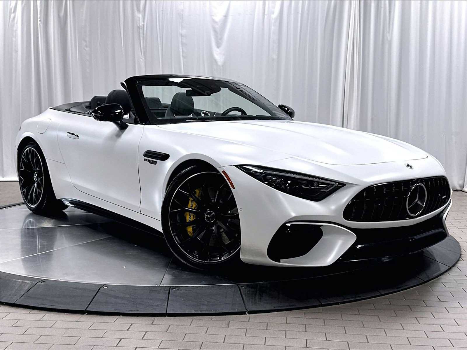 Used 2022 Mercedes-Benz SL 63 AMG 4MATIC image 11