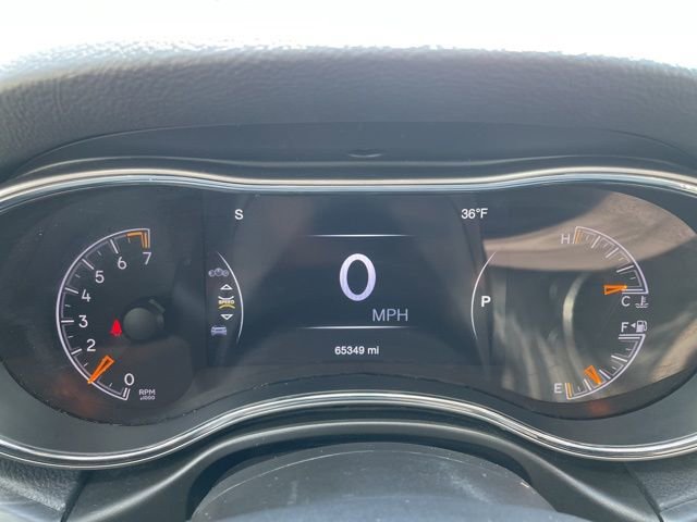 Used 2021 Jeep Grand Cherokee Laredo X image 21