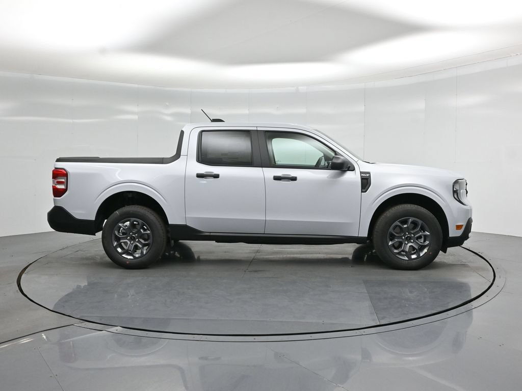 New 2026 Ford Maverick XLT FWD image 19