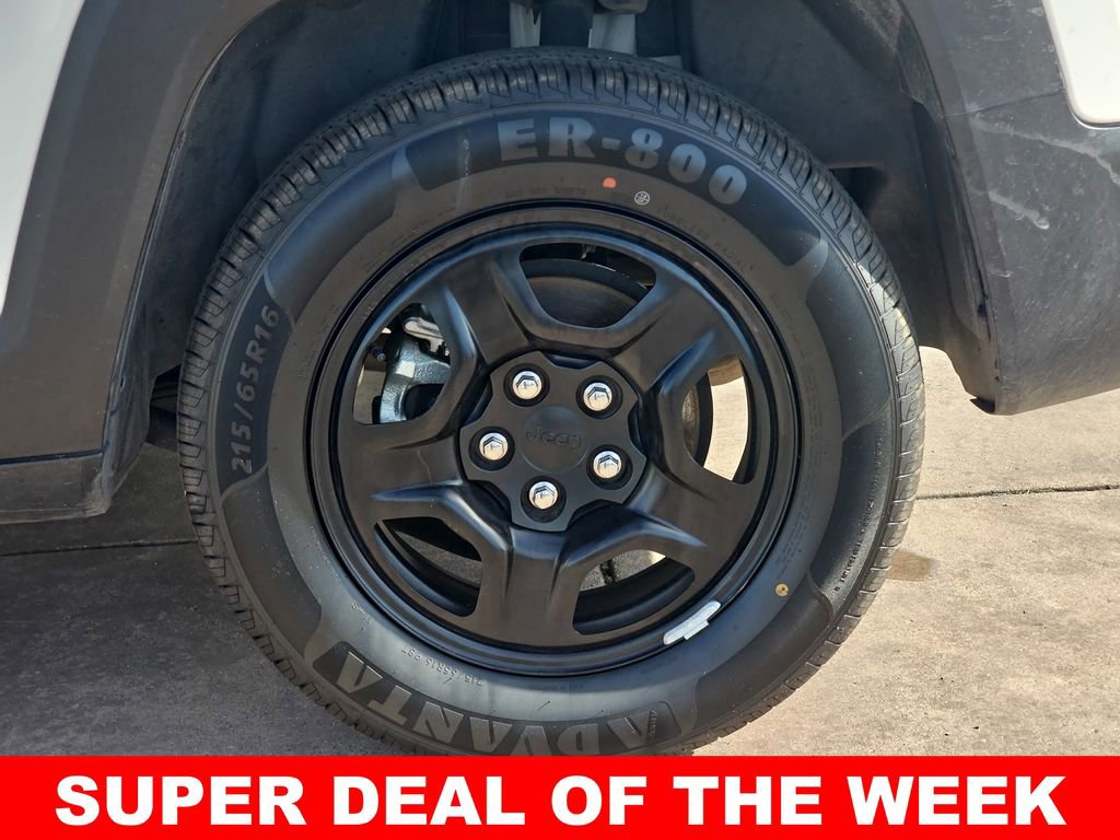 Used 2022 Jeep Renegade Sport image 36